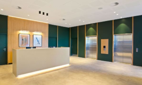 Mantra on Sydney Airport