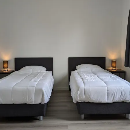 Nice Holiday Home Near the Waterfront Hoteles en Simonshaven