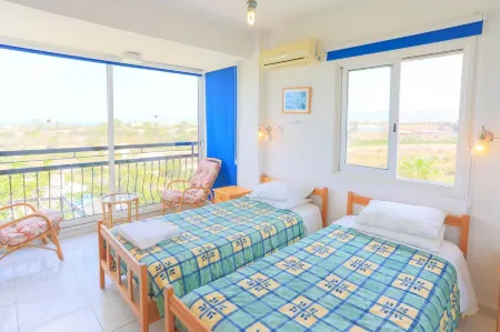 Villa Aphrodite Finiki Отели рядом с достопримечательностью «Latchi Yachting»