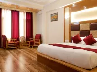 New Ambika International Hotels in Manali