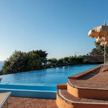 Boutique Hotel Torre di Cala Piccola