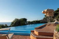 Boutique Hotel Torre di Cala Piccola - Beach