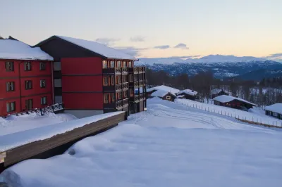 Rauland Høgfjellshotell Hotels near Vidsyn - Masken på Vierli
