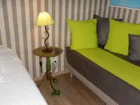 La Chrysalide Hotels in Saint-Ghislain