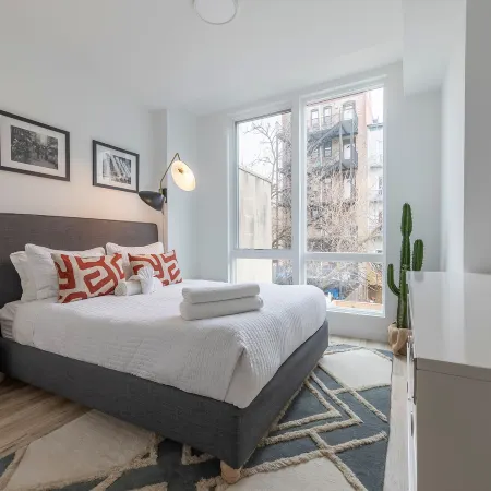 Lavish 3Br Retreat w Private Rooftop Deck Near NYC