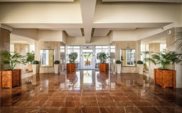 Netanya Panoramic Sea-View 4BR Apt by Sea N' Rent Отели рядом с достопримечательностью «Netanya»