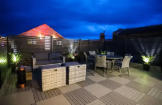 Host & Stay - Oxford House