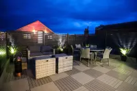 Host & Stay - Oxford House