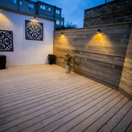 Surbiton Luxury Garden House 19A