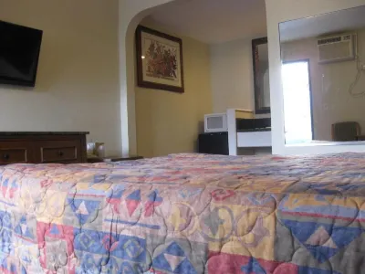 Sunshine Motel Hotel in zona Robert and Frances Fullerton Museum of Art