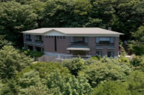 箱根芦ノ湖 美景館