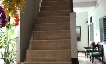 Ampawan Guesthouse