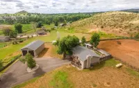 Hidden Valley Retreat Quiet Escape w/ Mtn Views! Hôtels à : Loveland