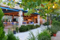 Hotel Jali Hotels in 