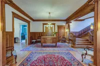 Oak Hall Bed and Breakfast