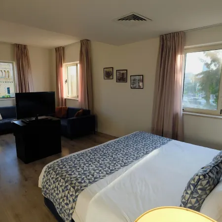 St. George Hotel