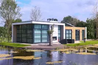 ユーロパークス バード フープイゼン Harderwijk Railway Station周辺のホテル