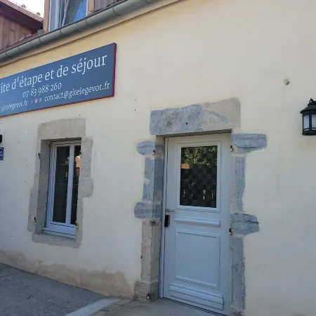 Gite le Gevot - Nuitée EV6 Tout Confort