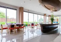 42C the Chic Hotel - breakfast
