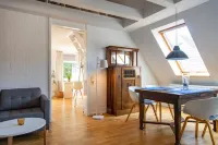 Beautiful, modern studio apartment in the heart of Esens Hoteles en Esens