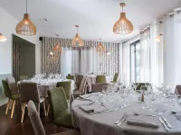 Logis Hôtel Tante Yvonne & Son Restaurant Semi-Gastronomique - Lyon Nord Hotels in Chazay-d'Azergues