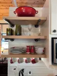 Riverstone Cottage, Bright and Airy Forest Retreat