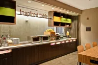 Home2 Suites by Hilton Walpole Foxboro - breakfast