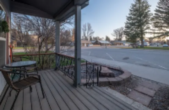 Quaint Downtown Charmer in Heart of Meeker, CO