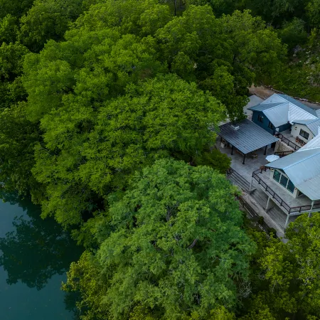 Luxury Riverfront Villa with Firepit & Gameroom!