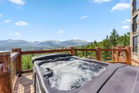 Hot Tub, Balconies, and Spacious Deck - Stunning Mountain Retreat