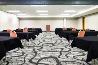 Days Inn & Suites by Wyndham Wausau
