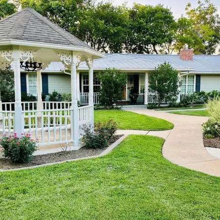 The Carriage House Featured on Hgtv Отели в г. Мак-Грегор