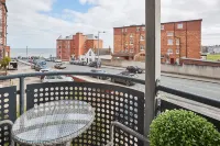 Host & Stay - Beach Pad - balcony