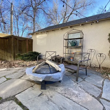 The Beautiful Bear’s Den! Walk to Old Town & Csu!