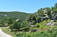 Modern Private Villa Bonaventura with Pool & Jacuzzi & BBQ for Families & Groups Near Split - Bungalows