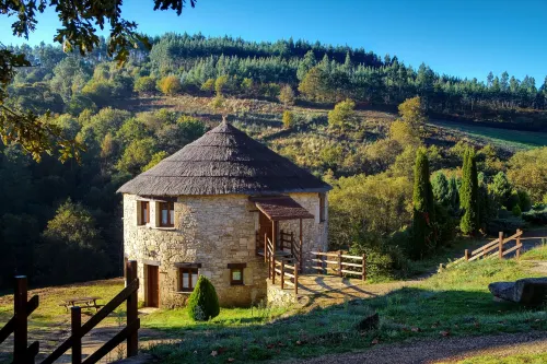 Hotel Balneario Río Pambre Hotels in Melide