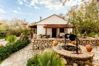 The Fairytale House Seaside Retreat