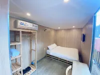 Hip's House Homestay - Hostel - Хостел