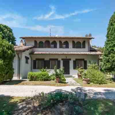 Holiday Home in Fano with Garden Hotel Exterior