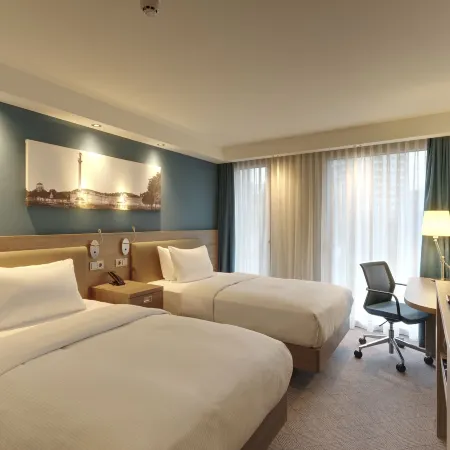 Hampton by Hilton Dusseldorf City Centre