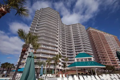 Dunes of Panama Beach Resort by Panhandle Getaways - parking