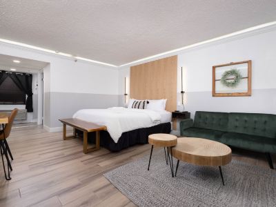 Cactus Cove Inn and Suites