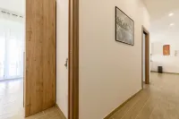 Domus Romeo - Camera 2 Hotels in Poggioreale