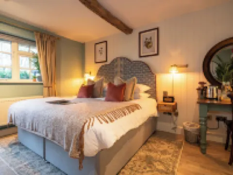 The Old House Inn Hotels in Copthorne