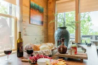 Rambling Ridge Lodge by AvantStay Endless Amenities Fun Indoor Pool Hot Tub A Arcade Game Room