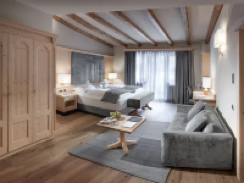 การ์เดนา เกริดแนร์โฮฟ โฮเทลแอนด์สปา โรงแรมในออร์ติเซ