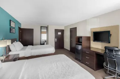 Clarion Inn & Suites DFW North Hotels in Irving