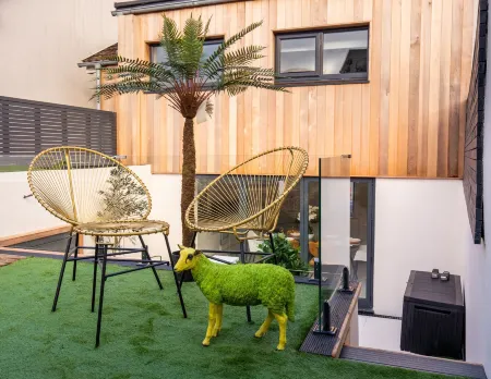 James' Place at Castle Cottage