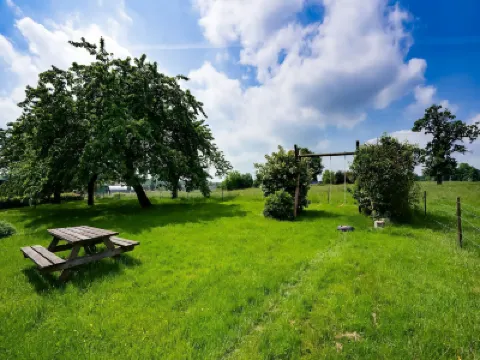 Voeren Mansion with Garden Các khách sạn ở 