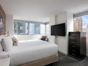 The Royal Sonesta Chicago Downtown